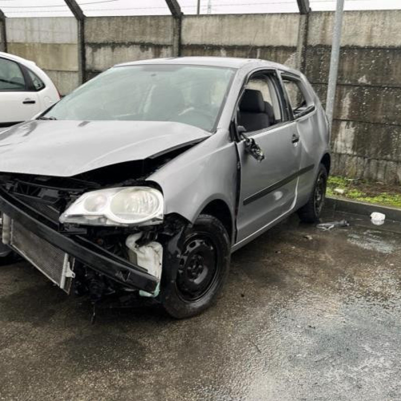 Serrure avant droit VOLKSWAGEN POLO 4 Photo n°6