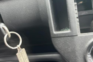 Serrure avant droit VOLKSWAGEN POLO 4
