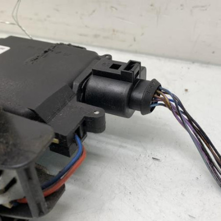 Serrure avant droit AUDI A2