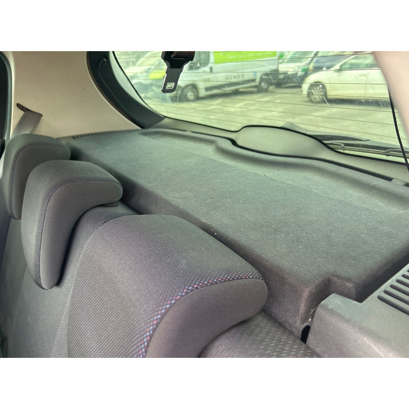 Feu arriere principal gauche (feux) RENAULT CLIO 3 Photo n°19