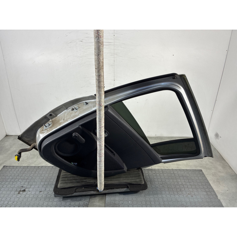 Porte arriere droit RENAULT CLIO 3 Photo n°1