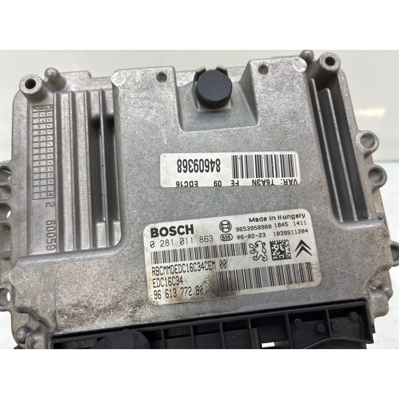 Calculateur moteur PEUGEOT 307 Photo n°3