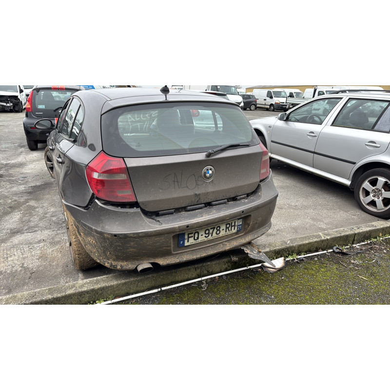 Bouton de coffre BMW SERIE 1 E87 Photo n°8
