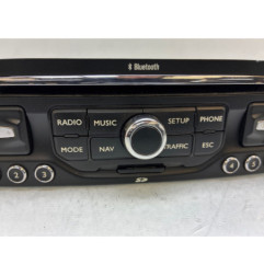 Autoradio d'origine PEUGEOT 5008 1