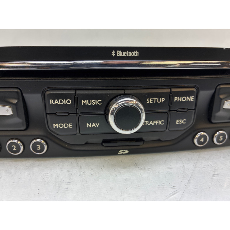 Autoradio d'origine PEUGEOT 5008 1 Photo n°4