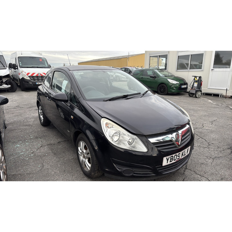 Pare choc arriere OPEL CORSA D Photo n°8