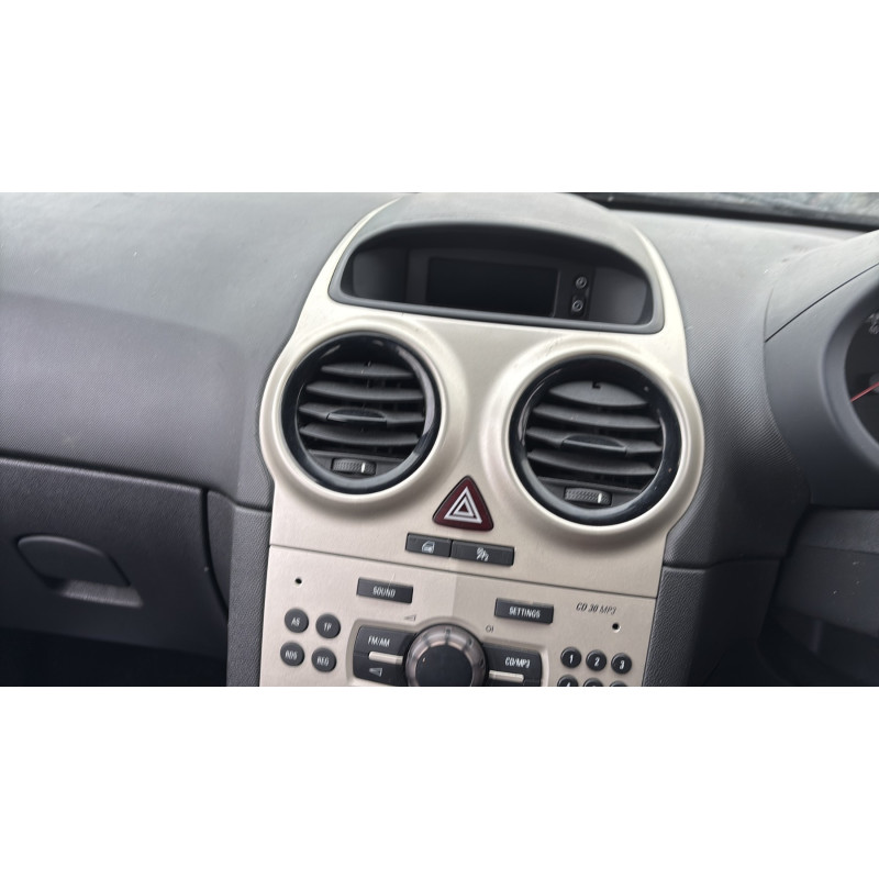 Pare choc arriere OPEL CORSA D Photo n°20