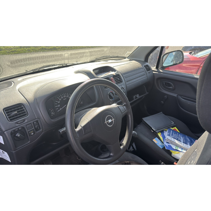 Feu arriere principal droit (feux) OPEL AGILA A Photo n°15