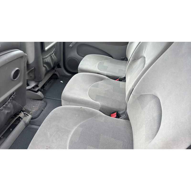 Feu arriere principal gauche (feux) CITROEN XSARA PICASSO Photo n°17
