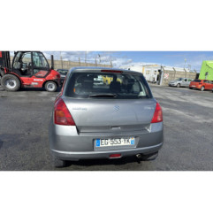 Aile avant droit SUZUKI SWIFT 3