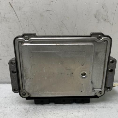 Calculateur moteur RENAULT SCENIC 2