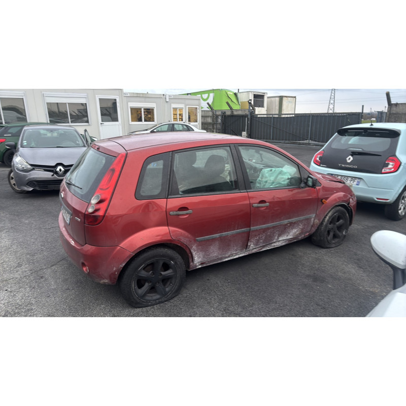 Face avant FORD FIESTA 5 Photo n°11