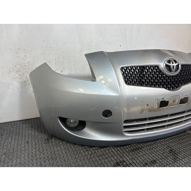 Pare choc avant TOYOTA YARIS 2 Photo n°5