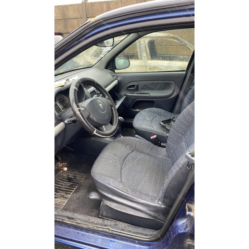 Aile avant gauche RENAULT CLIO 2 Photo n°4