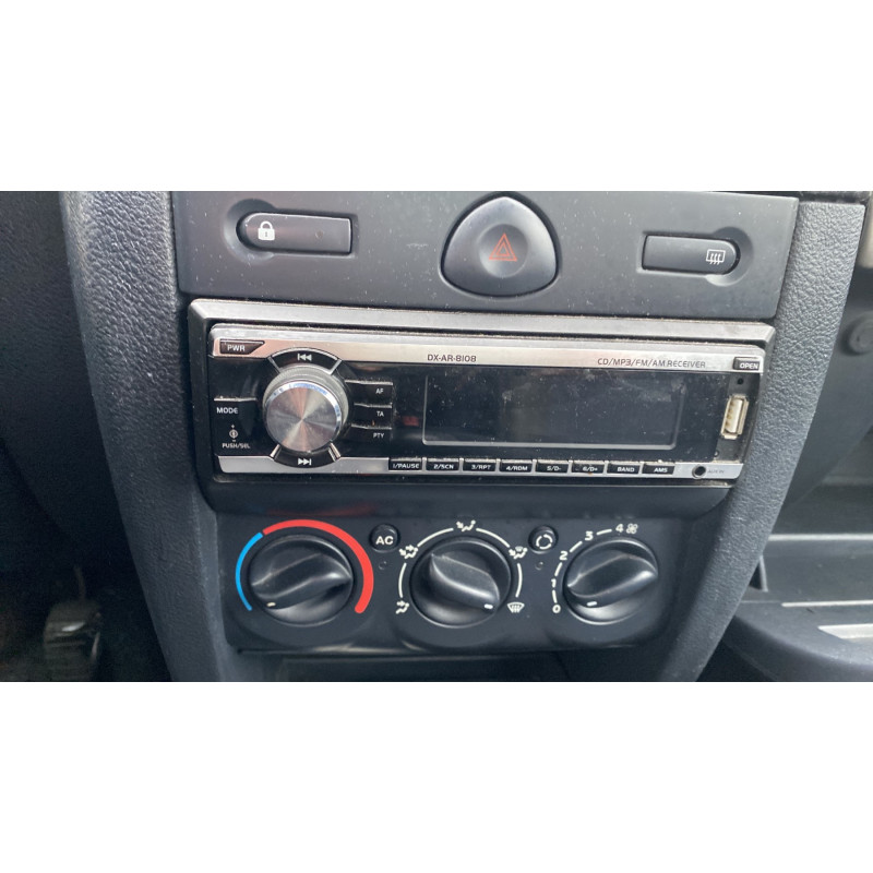Aile avant gauche RENAULT CLIO 2 Photo n°6