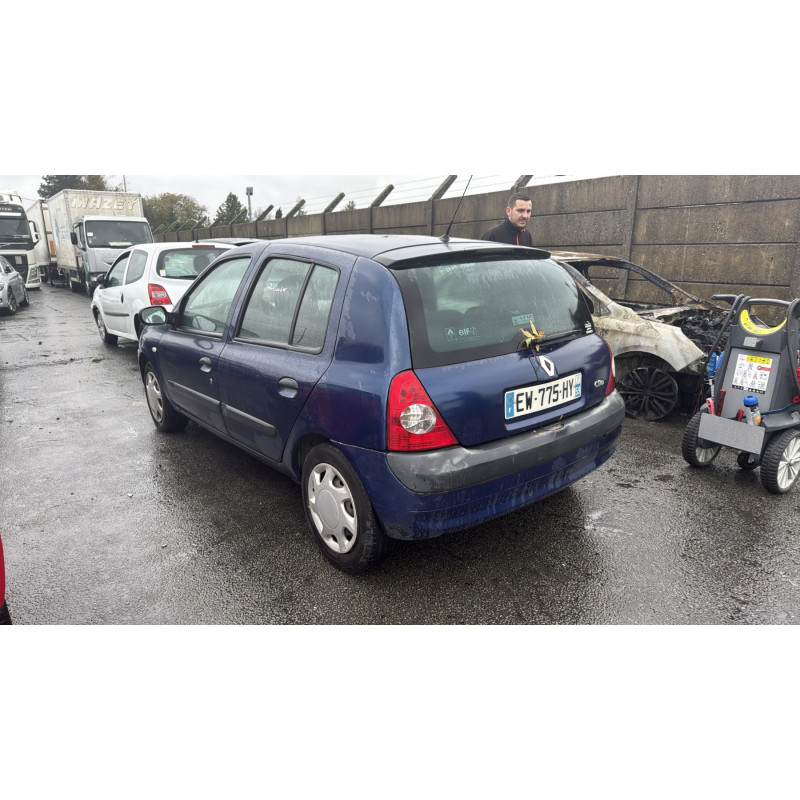 Aile avant gauche RENAULT CLIO 2 Photo n°13