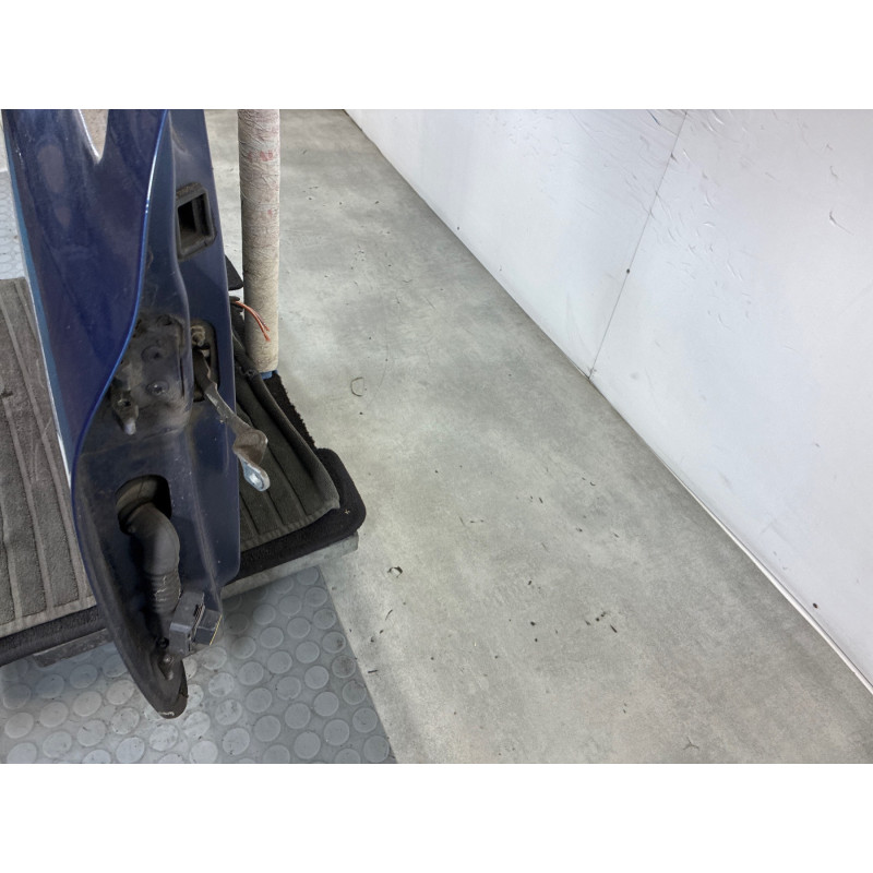 Porte avant droit RENAULT CLIO 2 Photo n°3