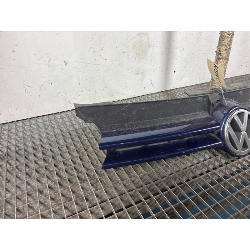 Calandre VOLKSWAGEN GOLF 4 Photo n°4