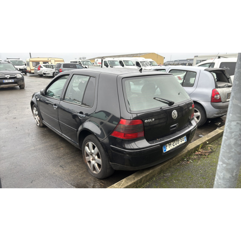 Calandre VOLKSWAGEN GOLF 4 Photo n°8
