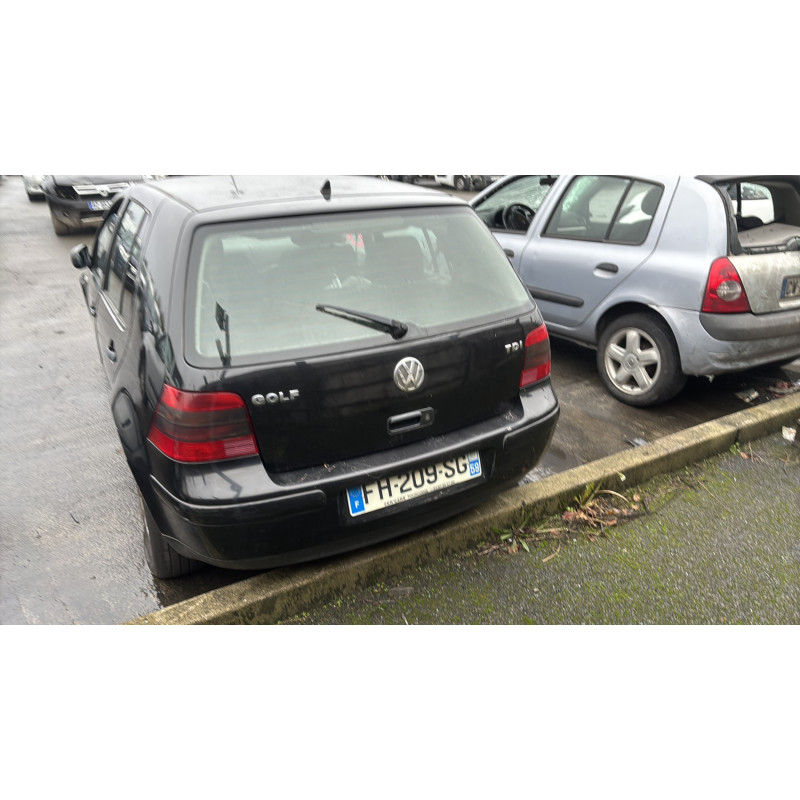 Calandre VOLKSWAGEN GOLF 4 Photo n°9