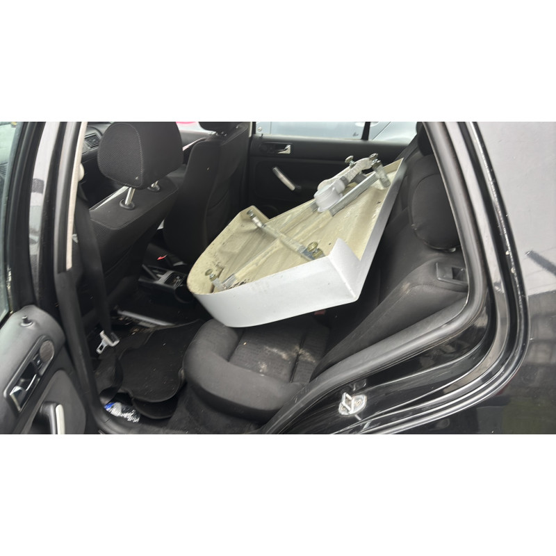 Calandre VOLKSWAGEN GOLF 4 Photo n°16