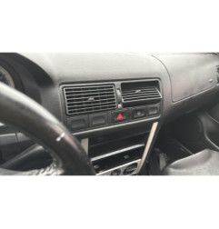 Calandre VOLKSWAGEN GOLF 4