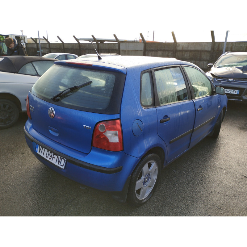 Capot VOLKSWAGEN POLO 4 Photo n°7