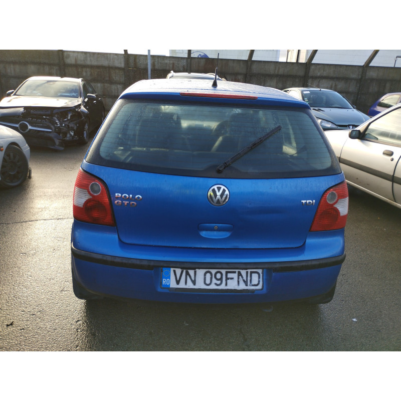 Capot VOLKSWAGEN POLO 4 Photo n°9
