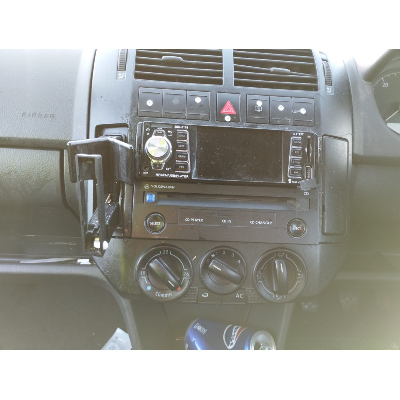 Capot VOLKSWAGEN POLO 4 Photo n°18