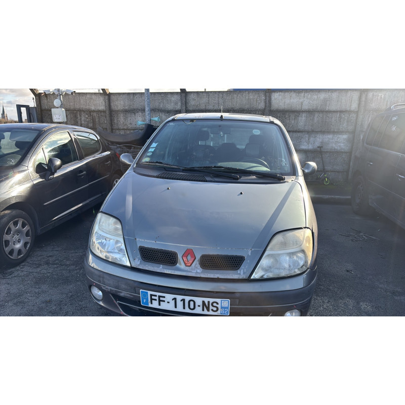 Anti brouillard droit (feux) RENAULT SCENIC 1 Photo n°5