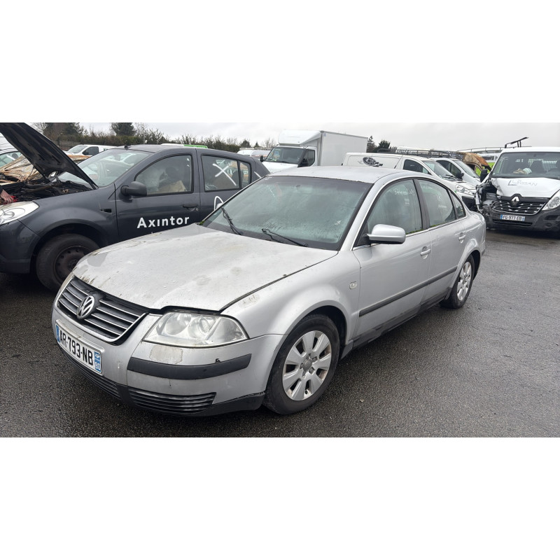 Feu arriere principal droit (feux) VOLKSWAGEN PASSAT 4 Photo n°5