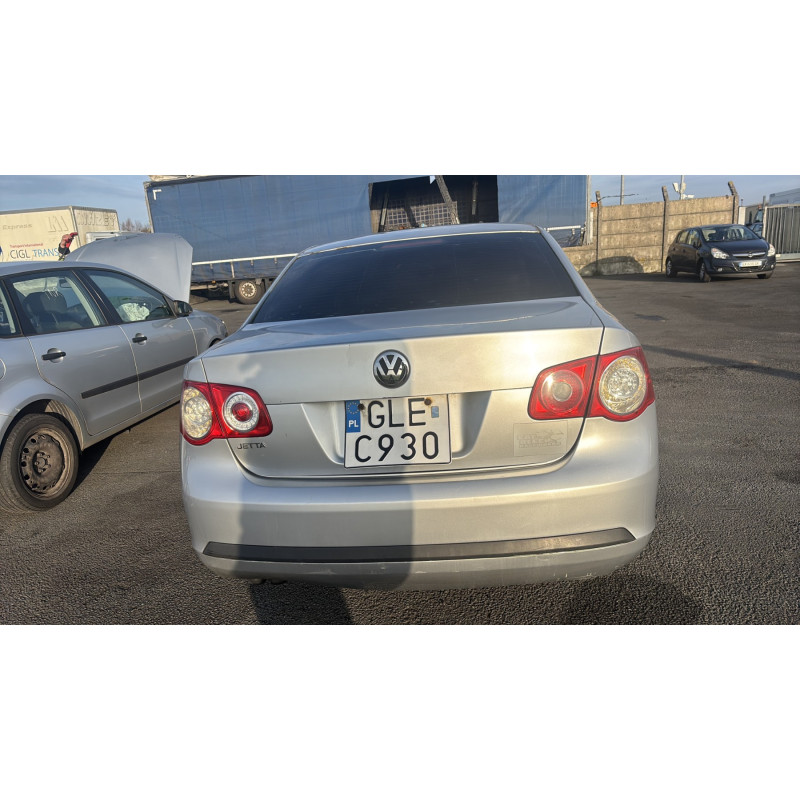 Feu arriere secondaire droit (feux) VOLKSWAGEN JETTA 3 Photo n°9
