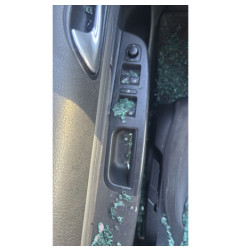 Feu arriere secondaire droit (feux) VOLKSWAGEN JETTA 3