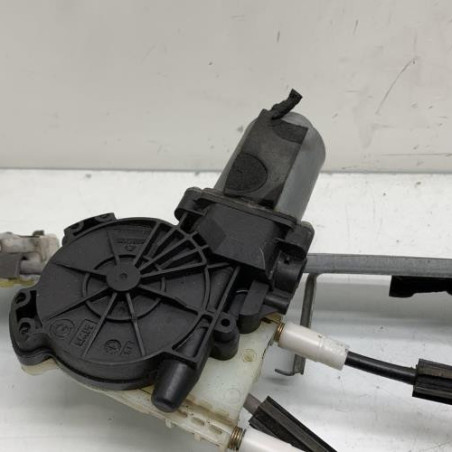 Leve vitre electrique avant droit RENAULT MEGANE 2