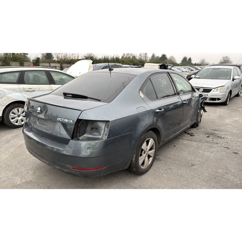 Renfort pare choc arriere (traverse) SKODA OCTAVIA 3 Photo n°6