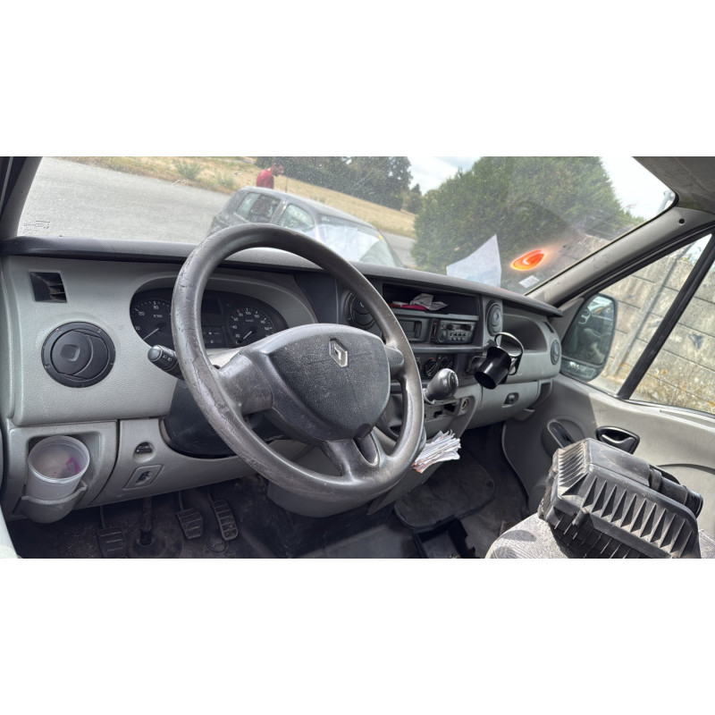 Pare choc avant RENAULT MASTER 2 Photo n°11