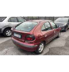 Anti brouillard gauche (feux) RENAULT MEGANE 1