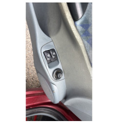Anti brouillard gauche (feux) RENAULT MEGANE 1