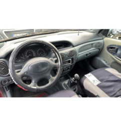 Anti brouillard gauche (feux) RENAULT MEGANE 1