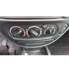Anti brouillard gauche (feux) RENAULT MEGANE 1
