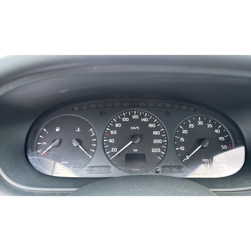 Anti brouillard gauche (feux) RENAULT MEGANE 1 Photo n°20