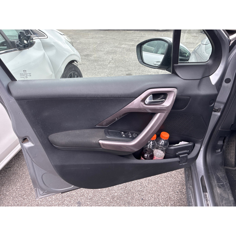 PEUGEOT 2008 1 PHASE 1 1.6 BLUE HDI - 8V TURBO Photo n°28