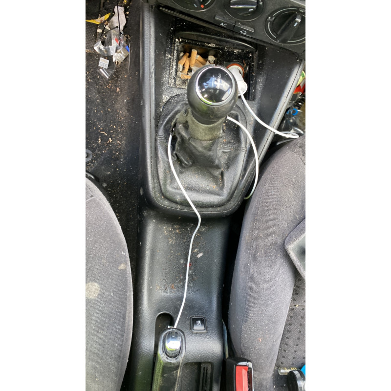Vitre avant droit VOLKSWAGEN BORA Photo n°20