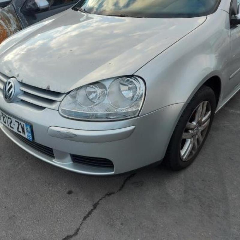 Feu arriere principal droit (feux) VOLKSWAGEN GOLF 5 Photo n°7
