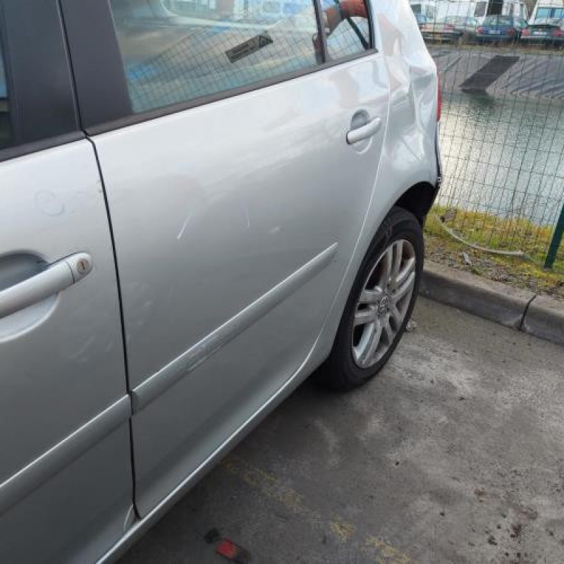 Feu arriere principal droit (feux) VOLKSWAGEN GOLF 5 Photo n°10