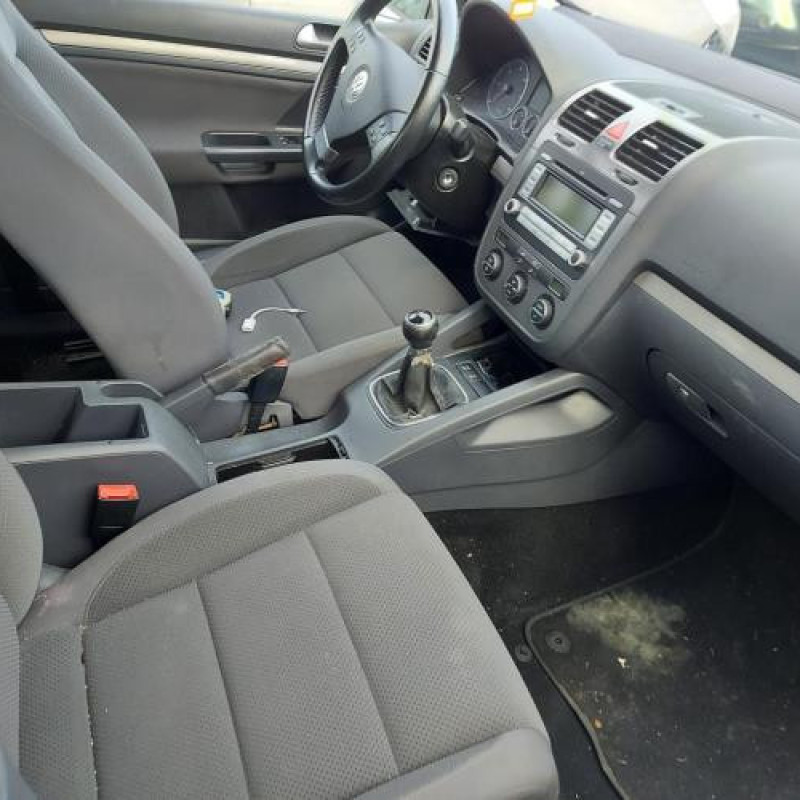 Feu arriere principal droit (feux) VOLKSWAGEN GOLF 5 Photo n°15