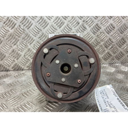 Compresseur clim NISSAN JUKE 1