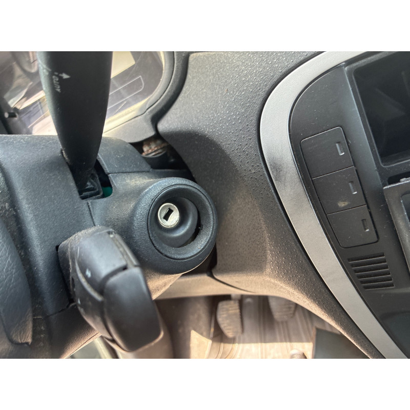 Porte avant gauche CITROEN C3 1 Photo n°19