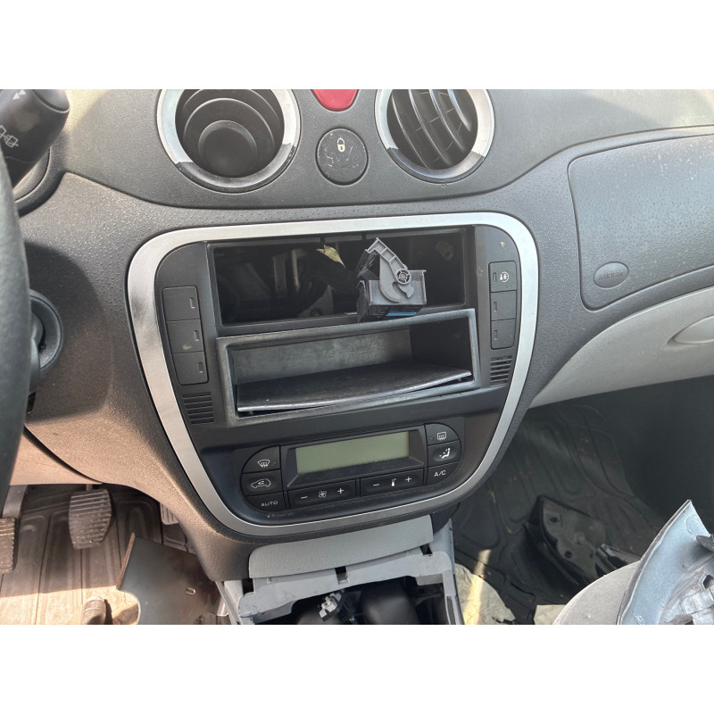 Porte avant gauche CITROEN C3 1 Photo n°20