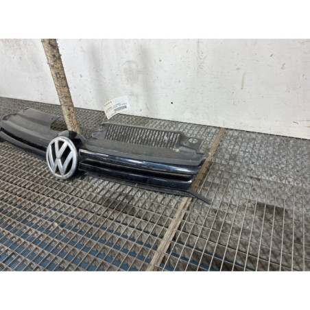 Calandre VOLKSWAGEN GOLF 6 Photo n°1